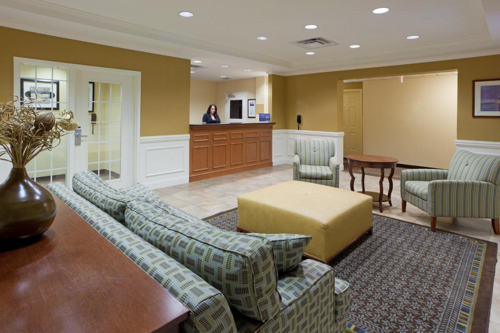 Candlewood Suites Manassas By Ihg Exterior foto